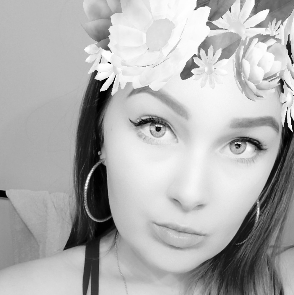 Meet your Posher, Kiley